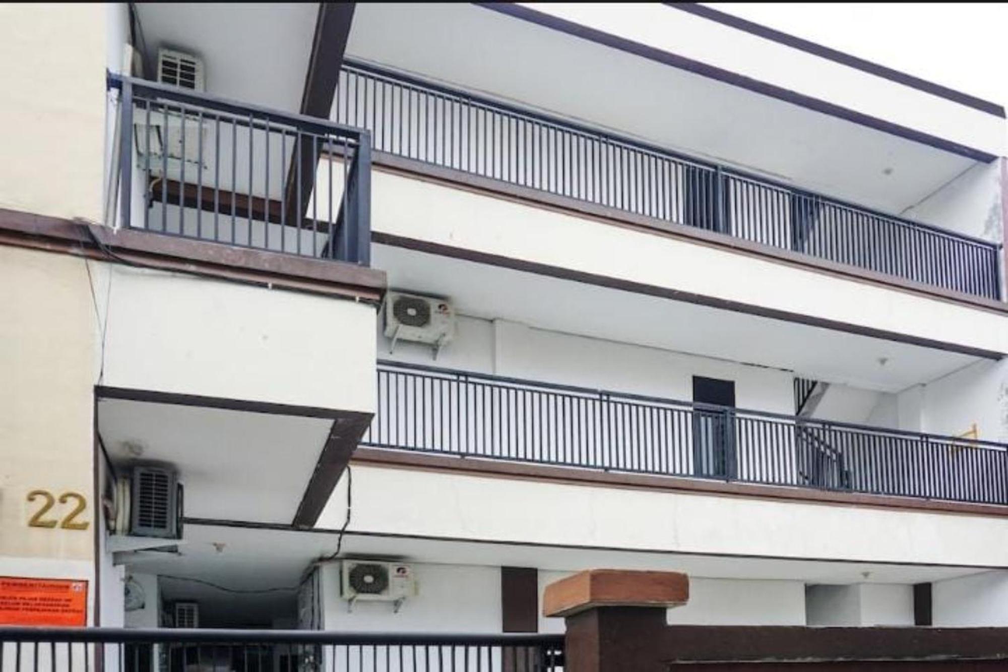 Oyo 93540 Bintang Residence 2 Jakarta Exterior foto